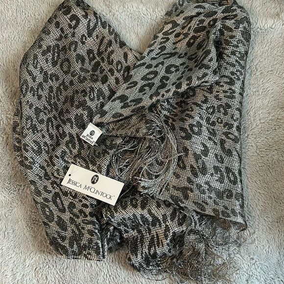 NWT Jessica McClintock sparkle and shimmer wrap. - Picture 1 of 4